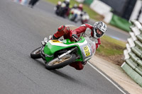 Vintage-motorcycle-club;eventdigitalimages;mallory-park;mallory-park-trackday-photographs;no-limits-trackdays;peter-wileman-photography;trackday-digital-images;trackday-photos;vmcc-festival-1000-bikes-photographs